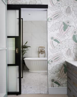 internal sliding doors between a dressing room and a bathroom